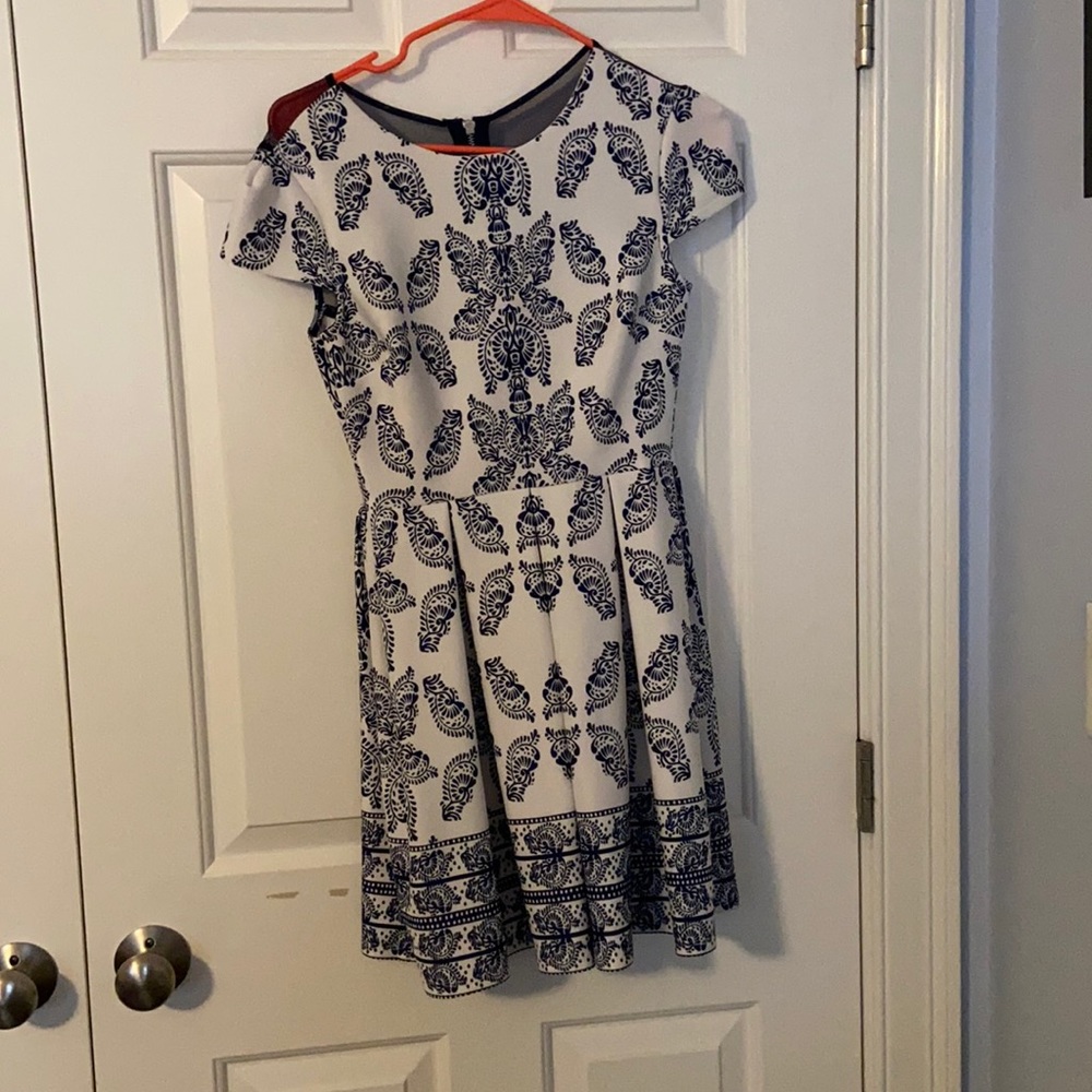 Blue and White Damask Skater Dress, size 3/4